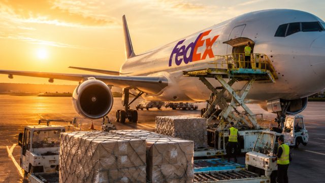 FedEx Surges in Latest Earnings, Signals Bright Future Ahead | dewanalo login, king jackpot no depos