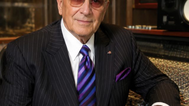 Remembering Clive Davis: A Legacy That Shaped the Music Industry
