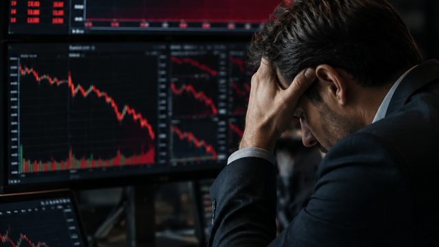 Market Volatility: How AI Concerns Impact Tech Stocks Today