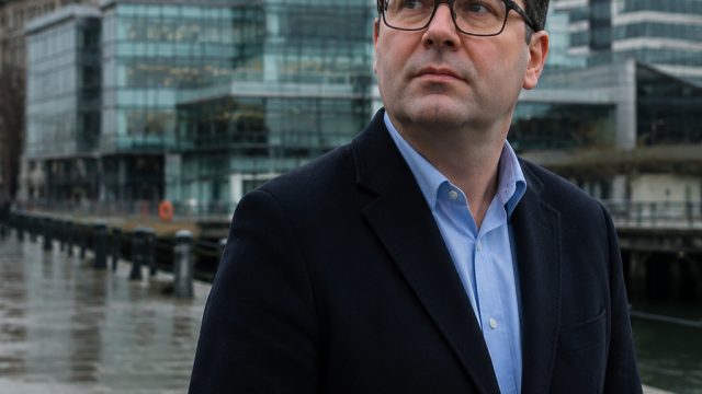 Andy Burnham Proposes Relocation of No 10 Operations to Manchester